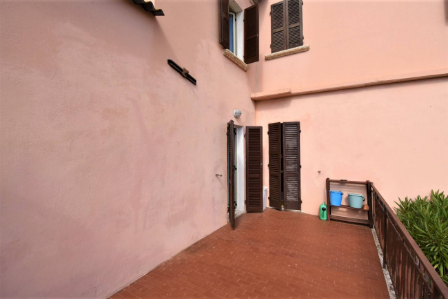 family villa for sale in Colli del Tronto