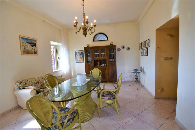 family villa for sale in Colli del Tronto