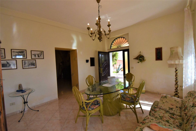 family villa for sale in Colli del Tronto