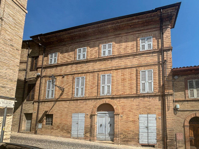 Casa cielo-terra in vendita a Civitanova Marche
