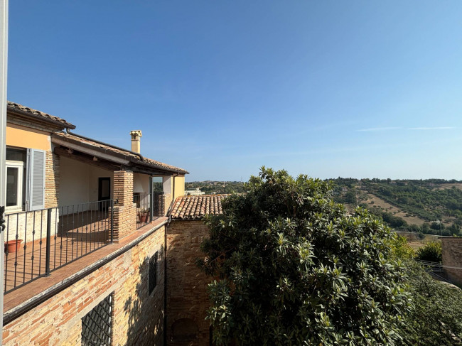 Casa cielo-terra in vendita a Civitanova Marche