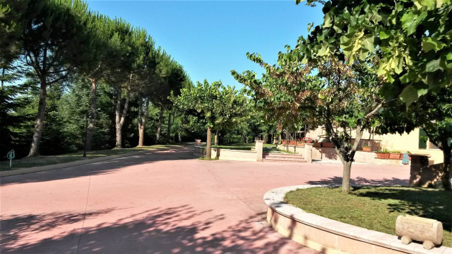 Villa for sale in Amandola