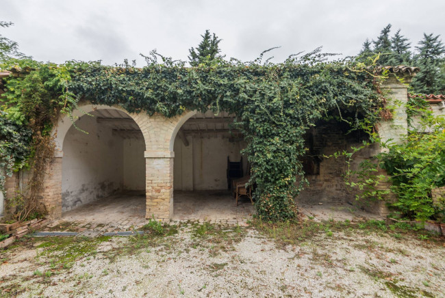 Casa indipendente in vendita a Macerata (MC)