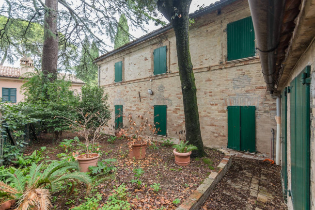 Casa indipendente in vendita a Macerata (MC)