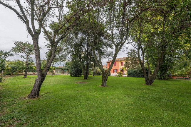 Casa indipendente in vendita a Villa Potenza, Macerata (MC)