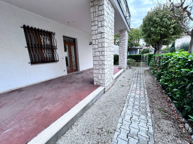 Casa singola in vendita a Montecassiano