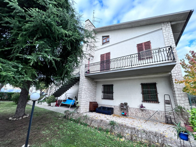 Casa singola in vendita a Montecassiano