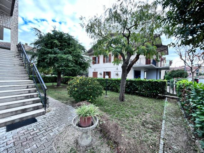 Casa singola in vendita a Montecassiano