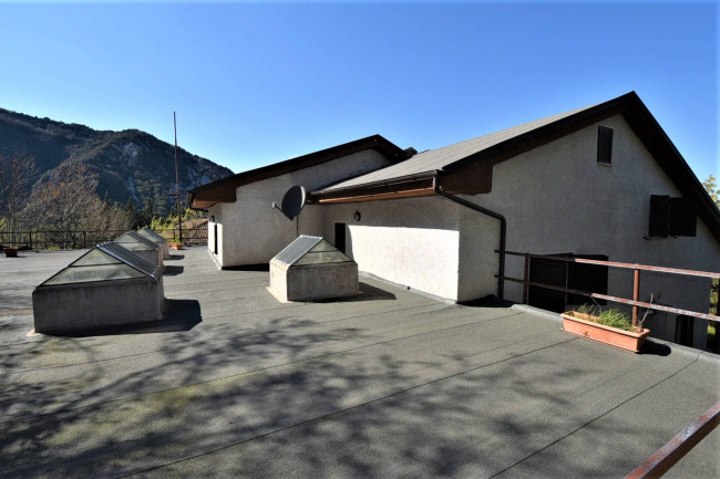 Villetta bifamiliare in vendita a San Ginesio