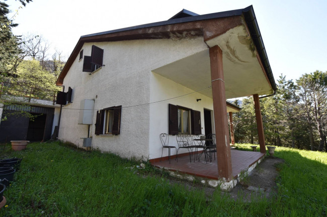 Villetta bifamiliare in vendita a San Ginesio