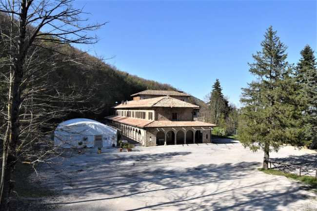 Villetta bifamiliare in vendita a San Ginesio