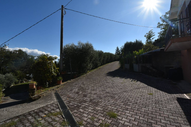 Casale in vendita a Sant'Angelo in Pontano