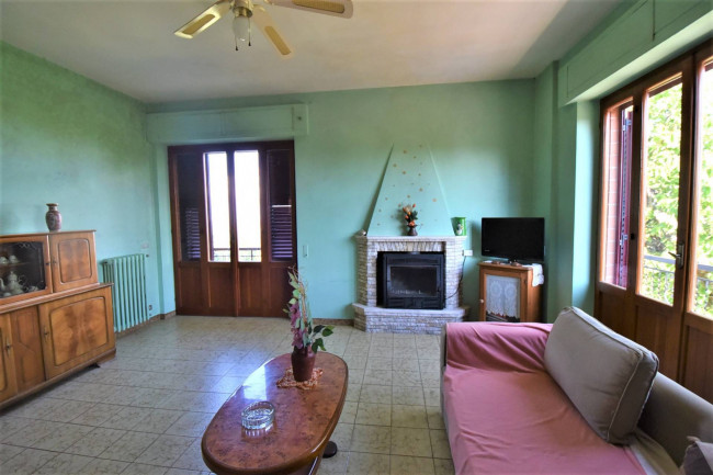 Casale in vendita a Sant'Angelo in Pontano