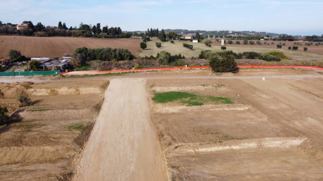Terreno edificabile in vendita a Civitanova Marche