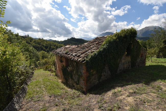 Rustico in vendita a Amandola