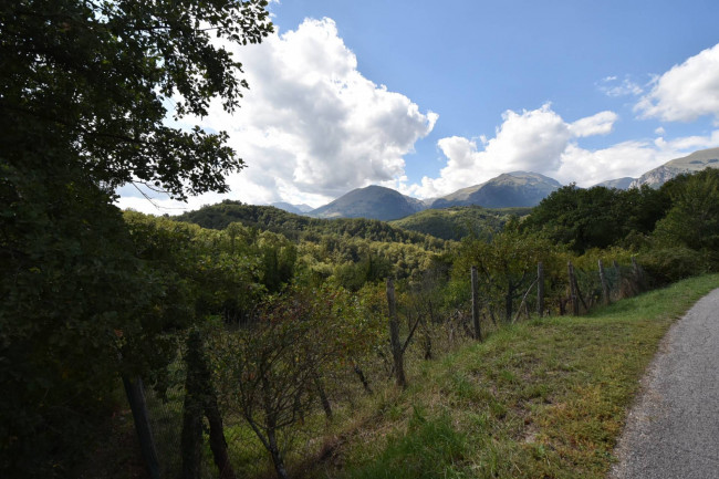 Rustico in vendita a Amandola