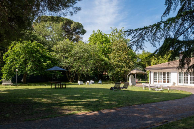 Villa in vendita a Civitanova Marche