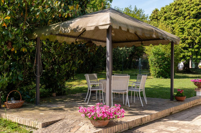 Villa in vendita a Civitanova Marche