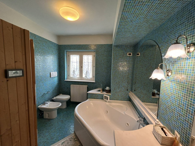 Villa in vendita a Civitanova Marche
