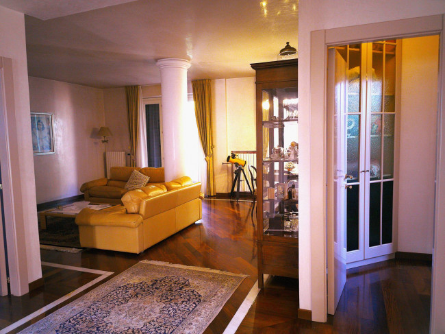 Villa in vendita a Civitanova Marche