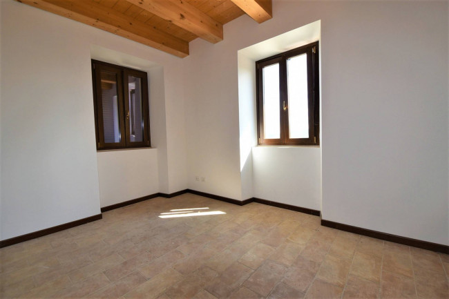 Casale in vendita a Penna San Giovanni