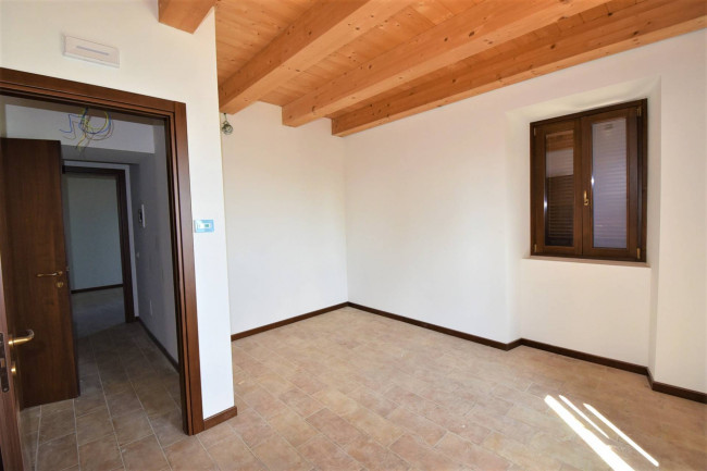 Casale in vendita a Penna San Giovanni