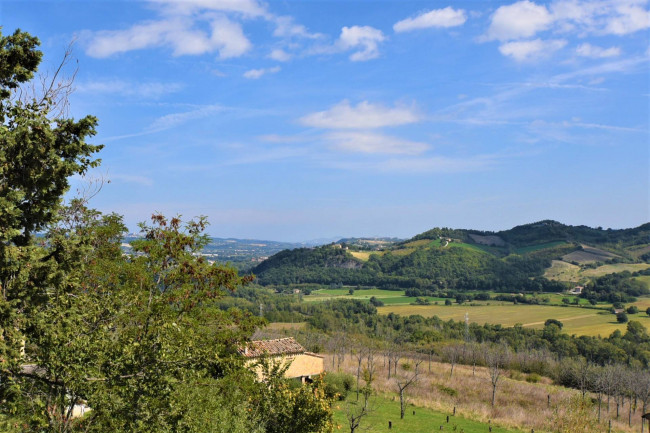 Casale in vendita a Penna San Giovanni