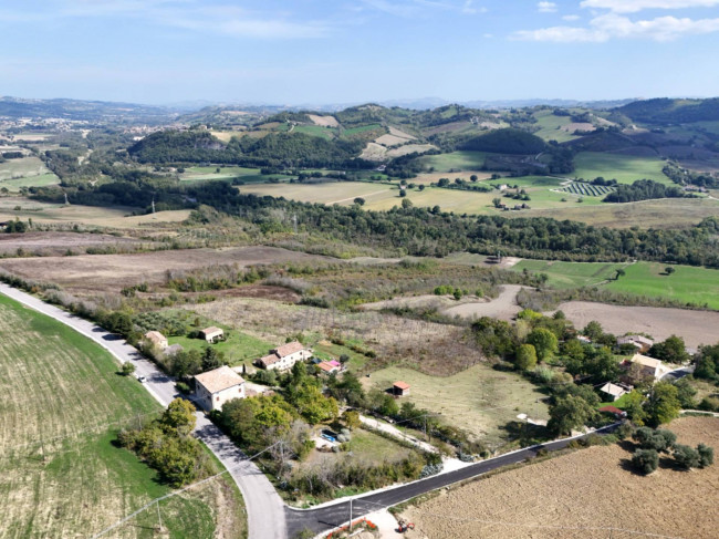 Casale in vendita a Penna San Giovanni
