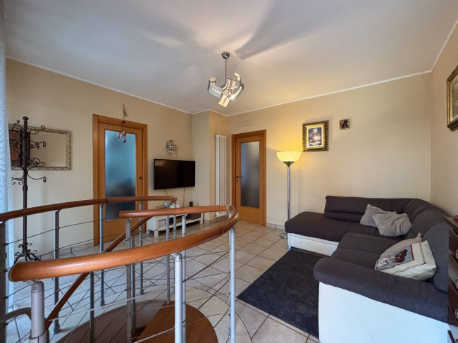 Appartamento in vendita a Montecosaro