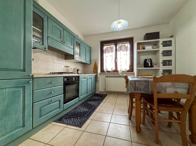 Appartamento in vendita a Montecosaro