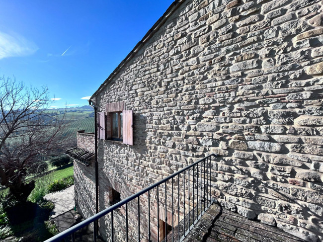Casa singola in vendita a Monte Rinaldo