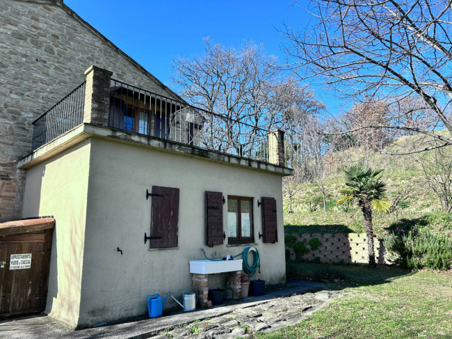 Casa singola in vendita a Monte Rinaldo