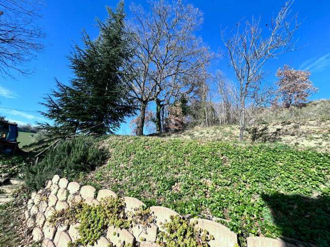 Casa singola in vendita a Monte Rinaldo
