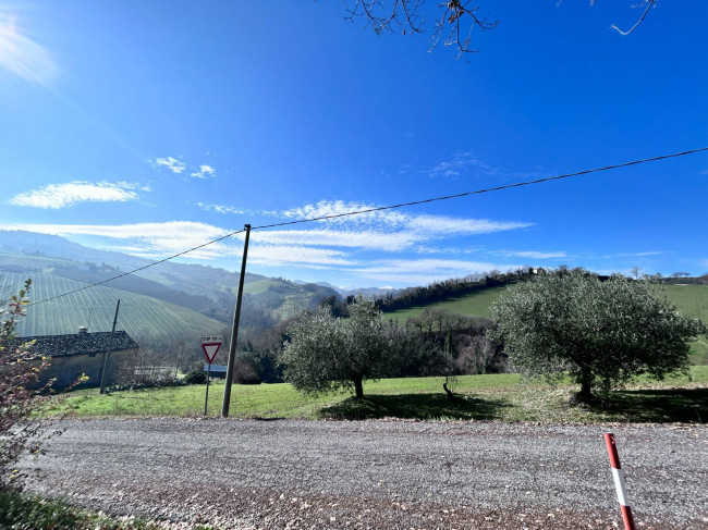 Casa singola in vendita a Monte Rinaldo