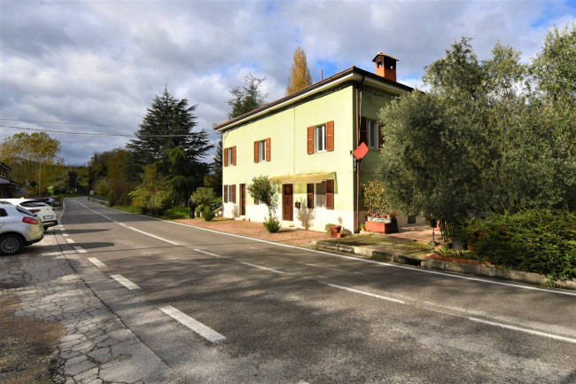 Appartamento in vendita a Smerillo