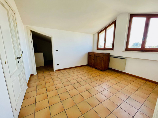 Appartamento in vendita a Montecosaro