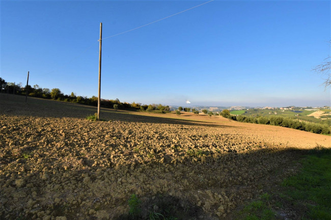 Casa singola in vendita a Monteleone di Fermo