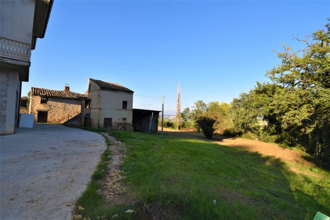 Casa singola in vendita a Monteleone di Fermo