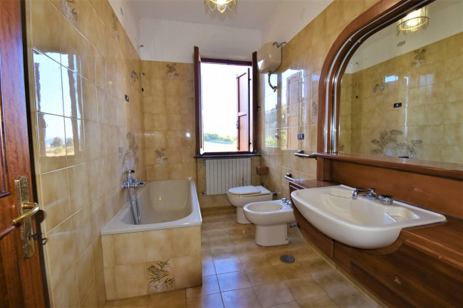 Casa singola in vendita a Monteleone di Fermo