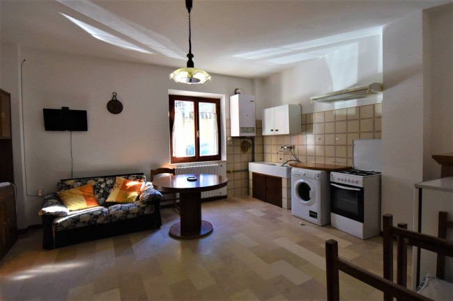 Appartamento in vendita a Montedinove