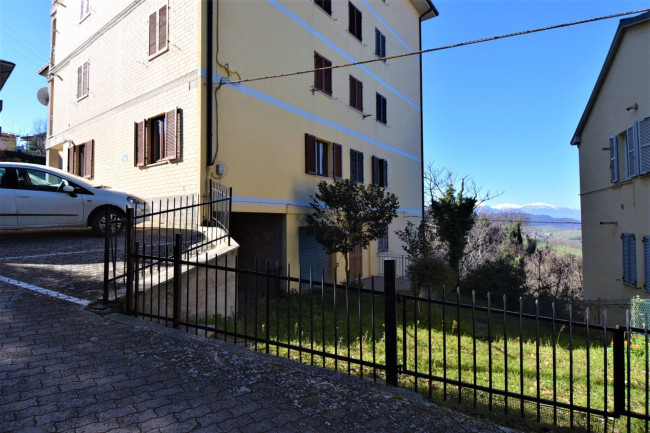 Appartamento in vendita a Montedinove