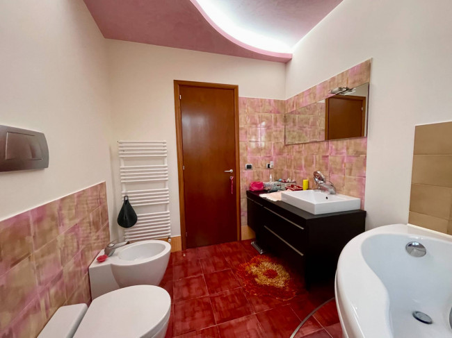 Villa in vendita a Macerata