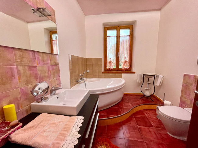 Villa in vendita a Macerata