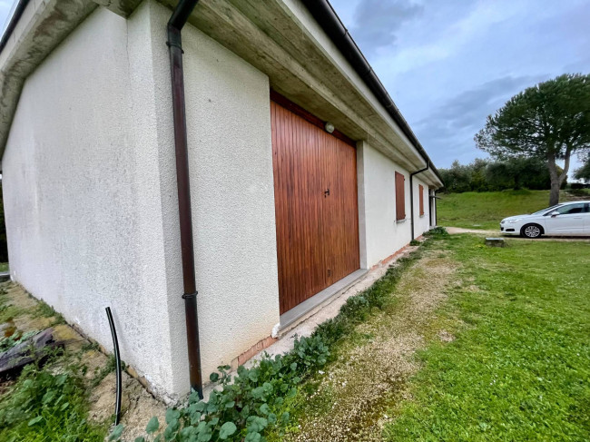 Villa in vendita a Macerata