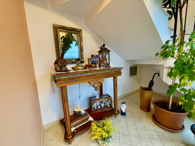 Villa in vendita a Macerata