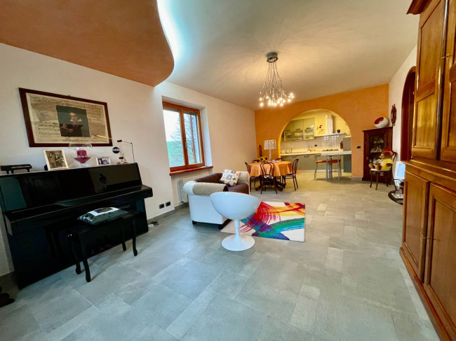Villa in vendita a Macerata