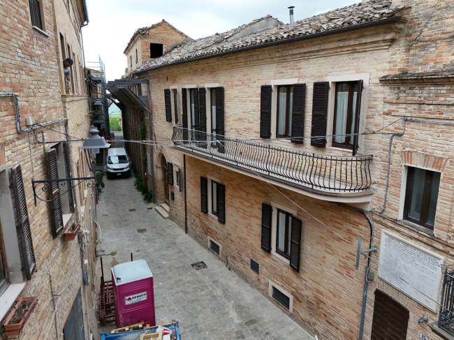 Casa cielo-terra in vendita a Massa Fermana