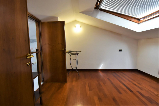 Casa cielo-terra in vendita a Sarnano
