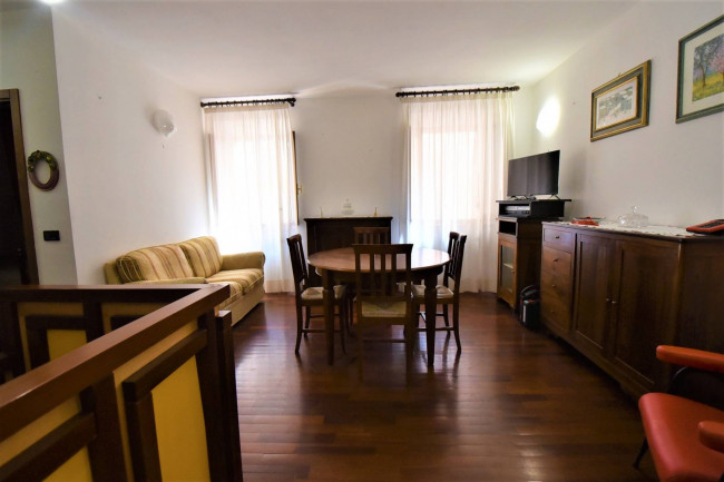 Casa cielo-terra in vendita a Sarnano