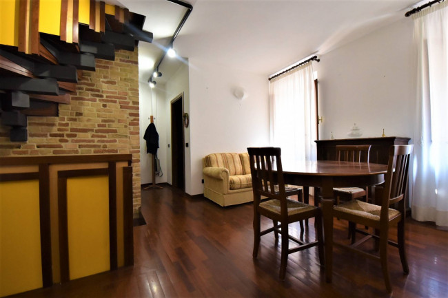 Casa cielo-terra in vendita a Sarnano